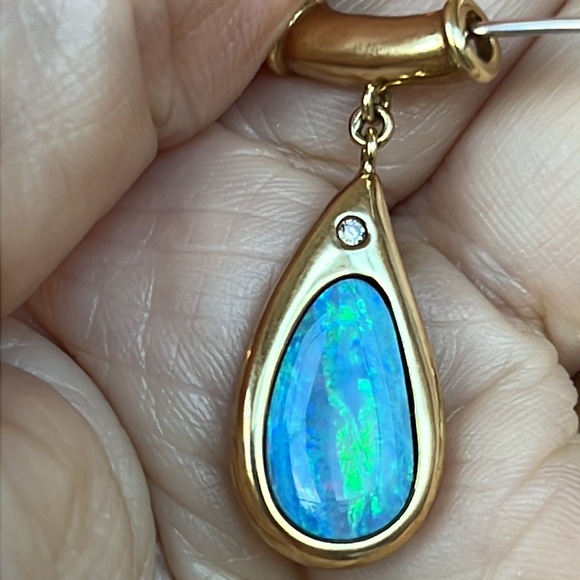18 karat gold, Australian opal with diamondand 14k chain - Picture 10 of 15